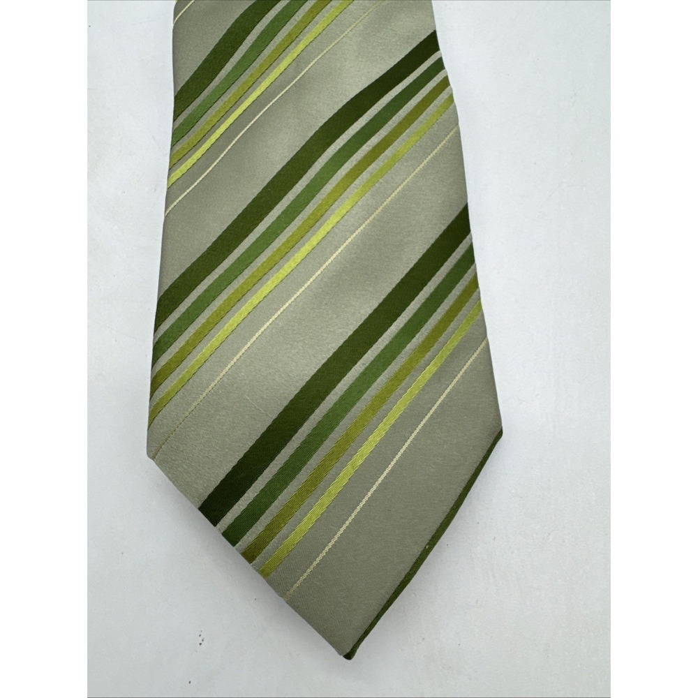 BCBG ATTITUDE Green Striped Neck TIE 100% Silk 59 X 3 1/4"‎